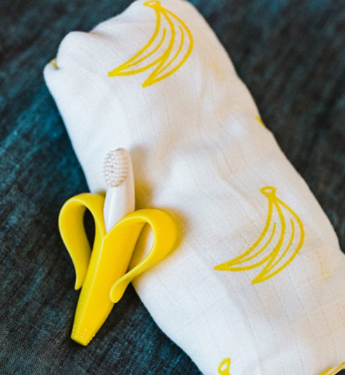 Swaddle & Banana Brush Bundle